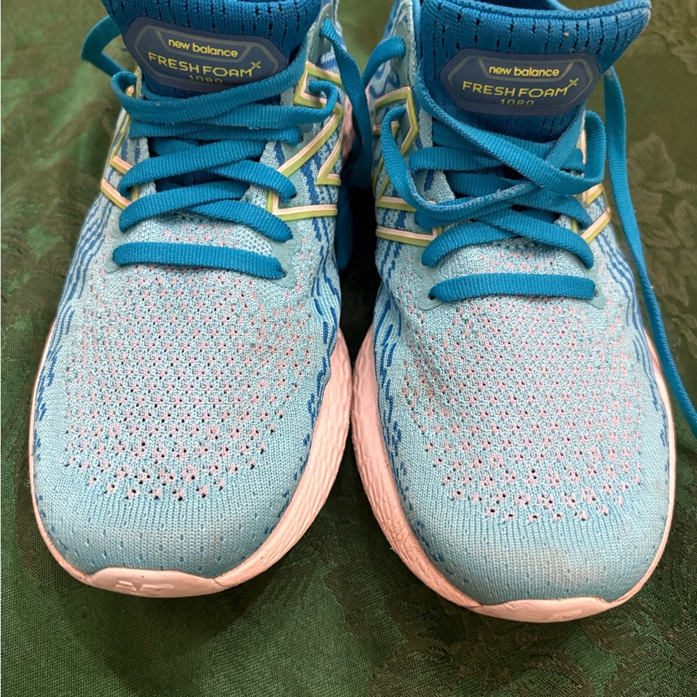 New Balance teal & lime Fresh Foam insole sneaker